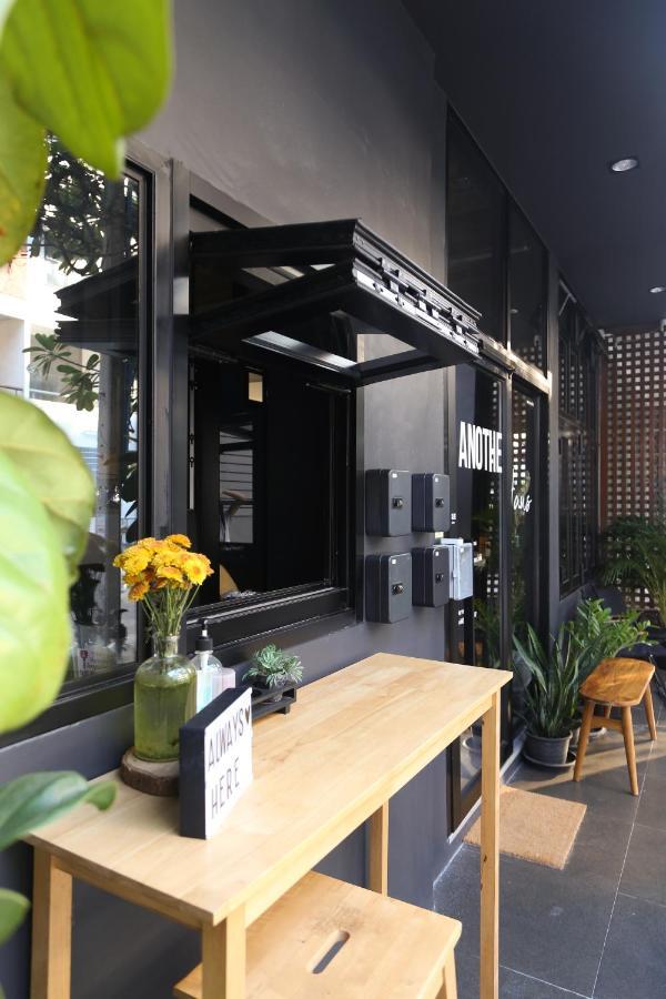 Another Haus Bangkok Exterior photo